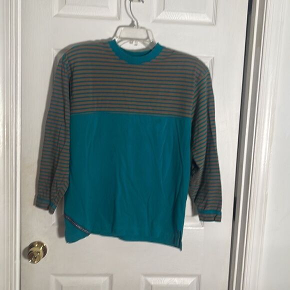 Dockers Crewneck Pullover Top Medium - Picture 1 of 4
